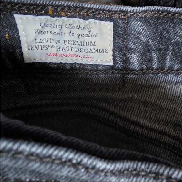 Levi's Ribcage Straight Jeans in Washed Black - Picture 12 of 14